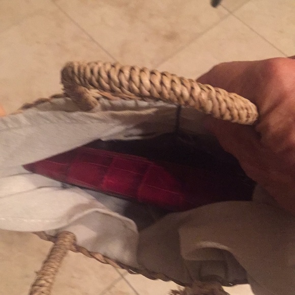 Hat Attack Petite Seagrams Tote - Picture 6 of 6